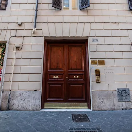 Appartement Frattina 128 Rome